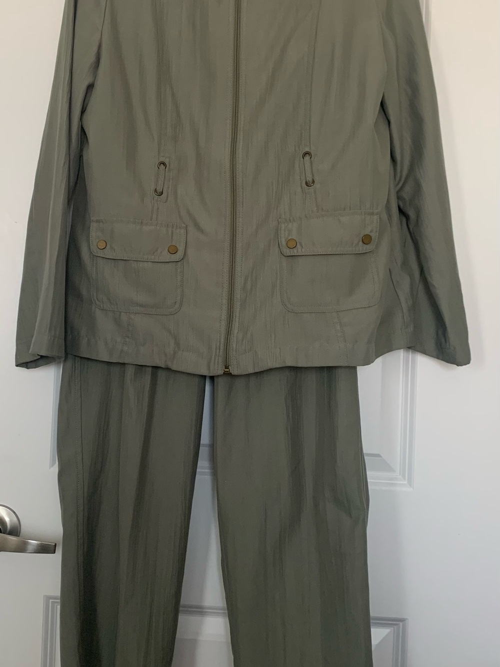 Vintage Alia Olive Green Jacket and Pant Set